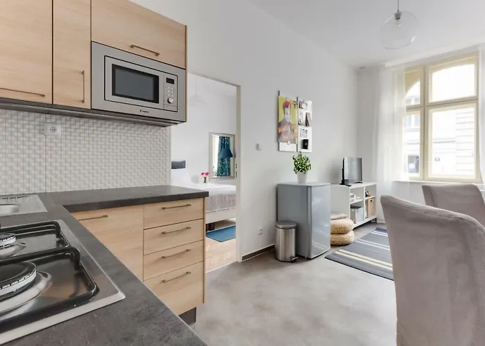 Jt's Navratilova Str. Apartment